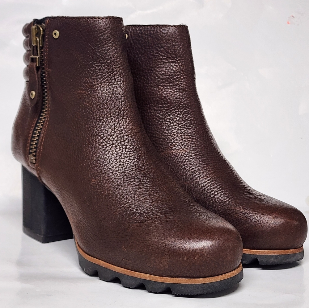 Sorel Danica Bootie Size 11